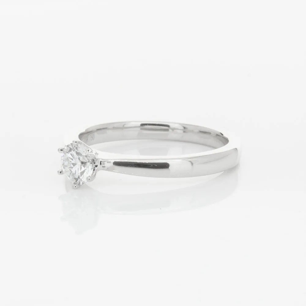 18ct White Gold .30ct Diamond Venetian Ring