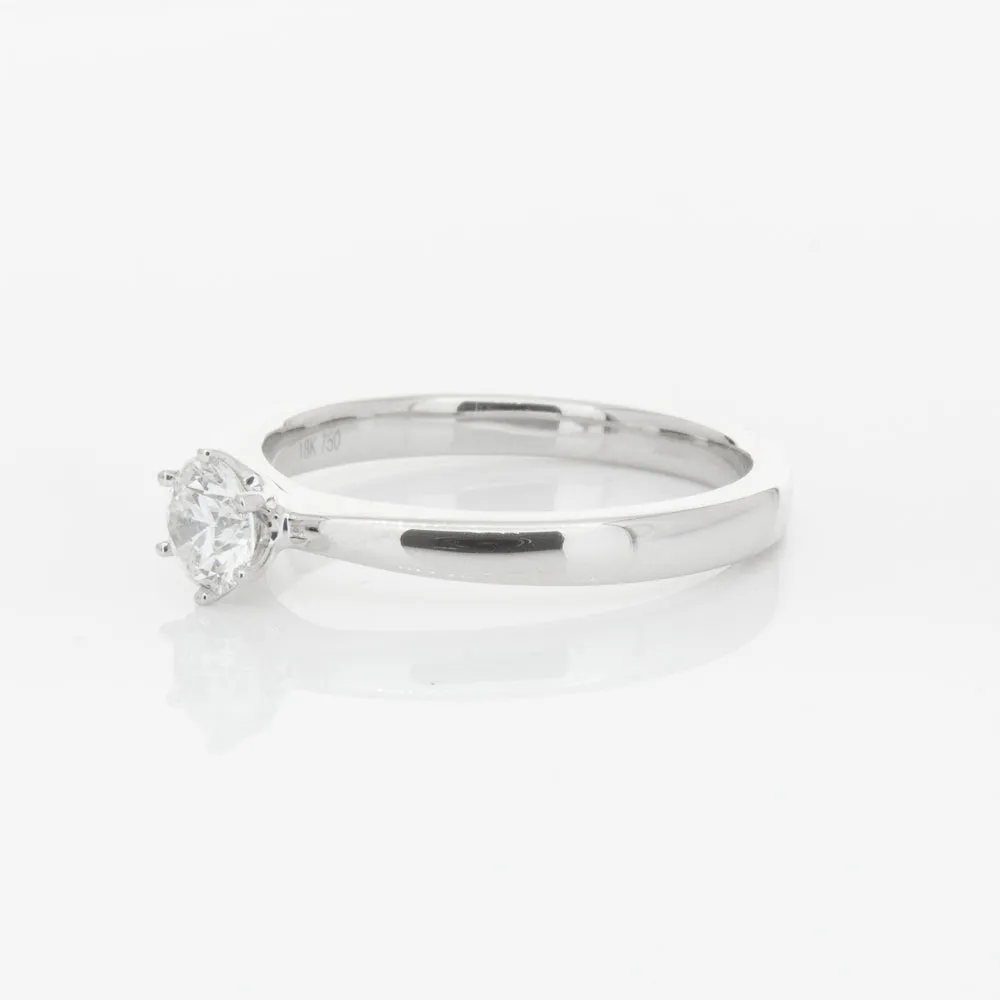 18ct White Gold .30ct Diamond Venetian Ring