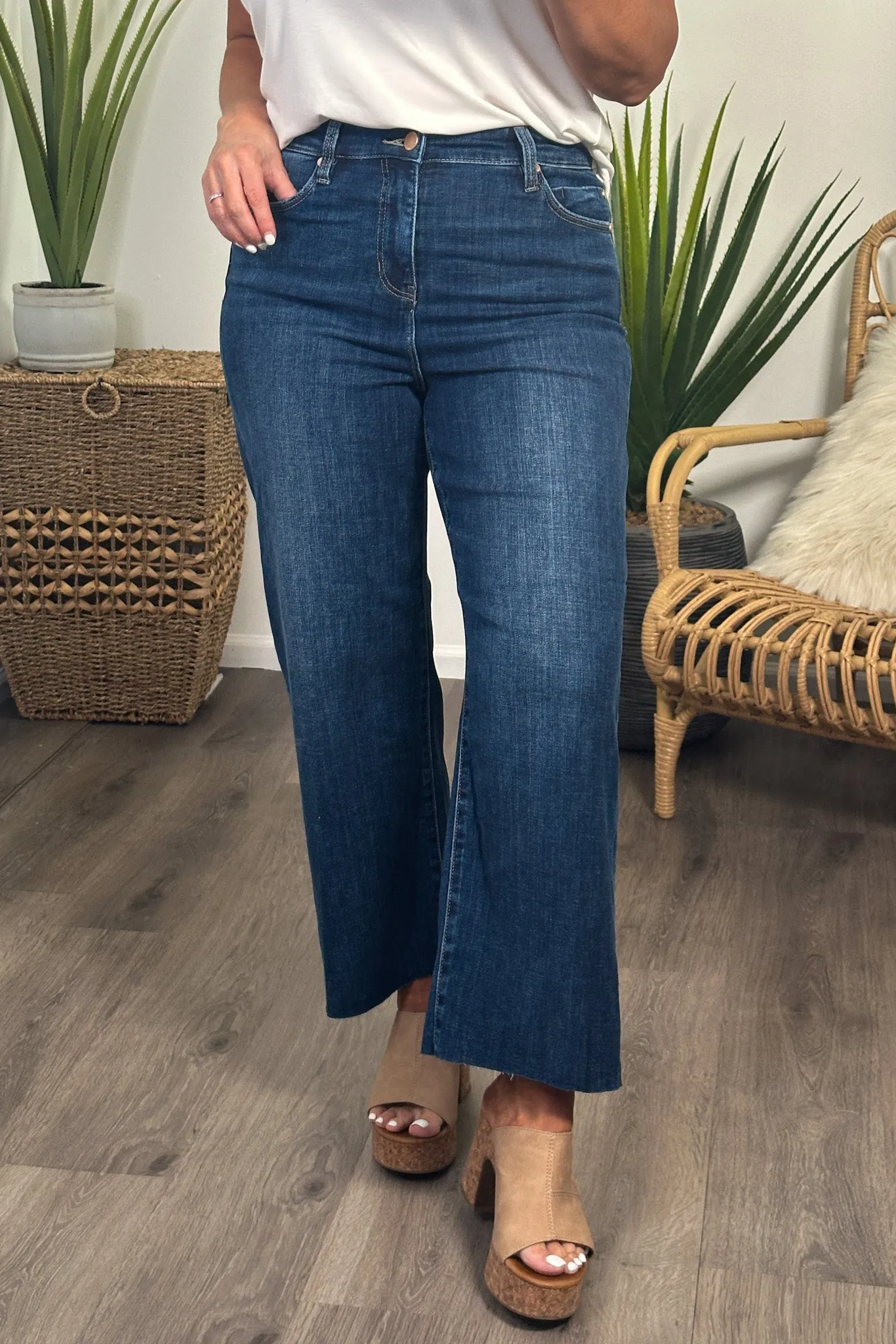 Liverpool Lena Stride Wide Leg Jeans : Bowers