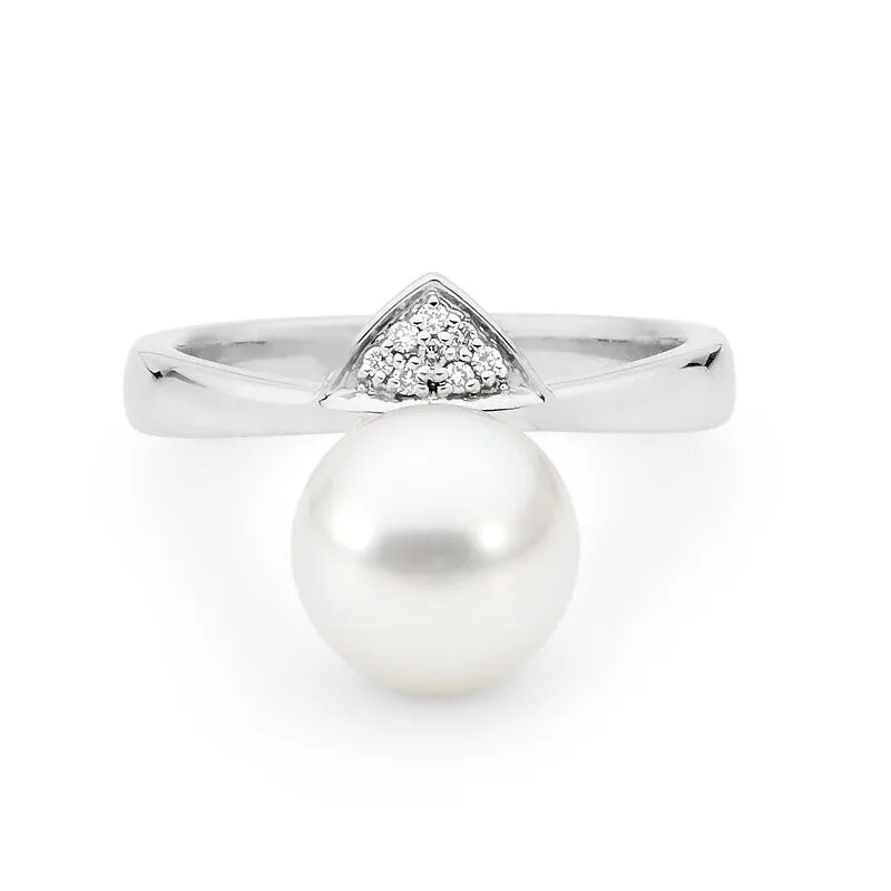 Pearl and Diamond Ring