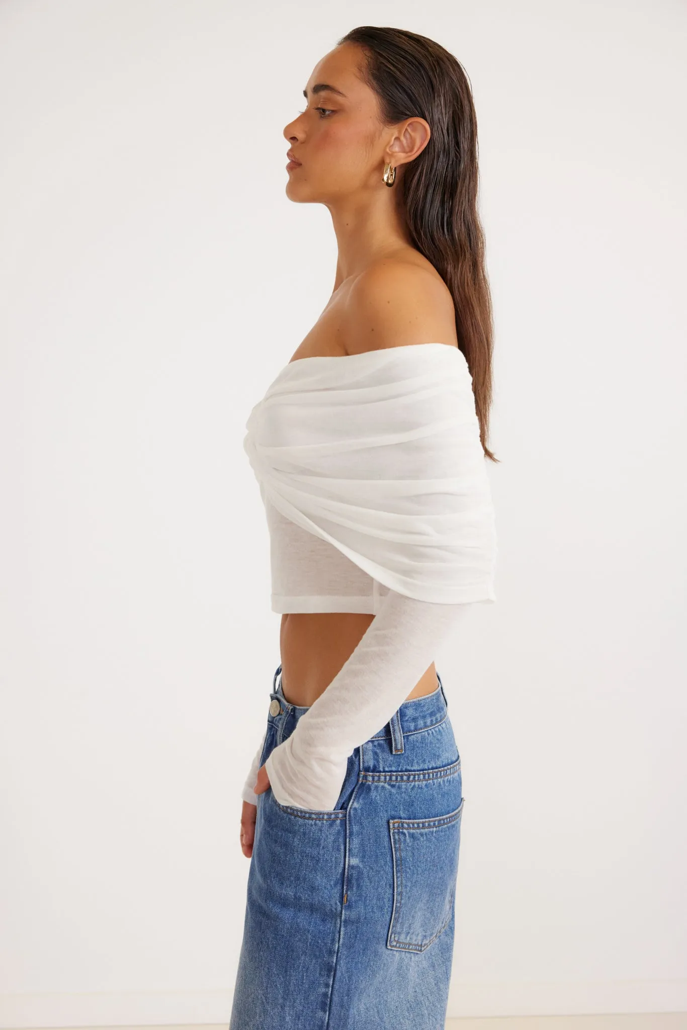 SNDYS Madrid Off Shoulder Top - White