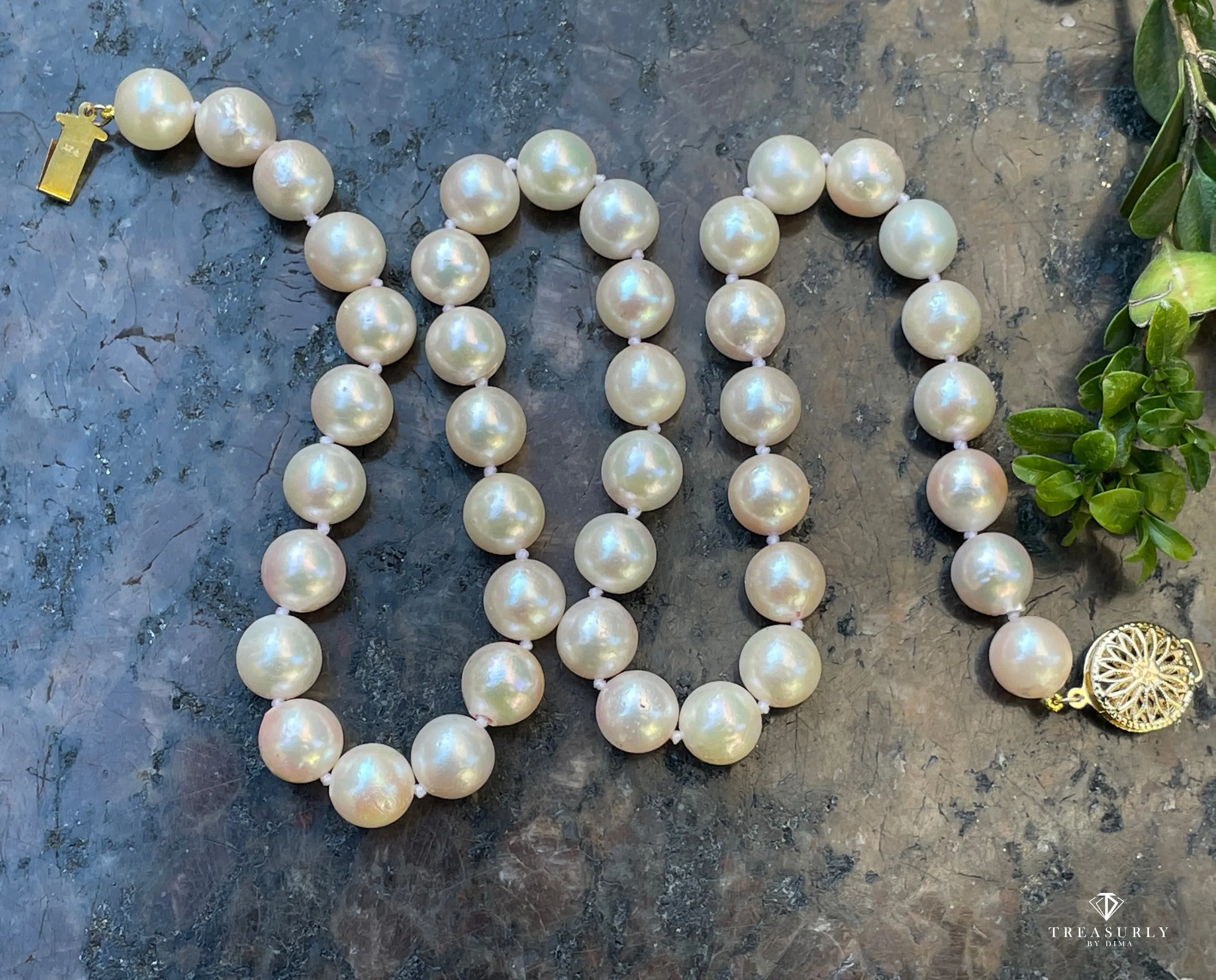 Vintage Cultured 9.5mm Japanese White Pearl 17.5 Strand Necklace 14k YG