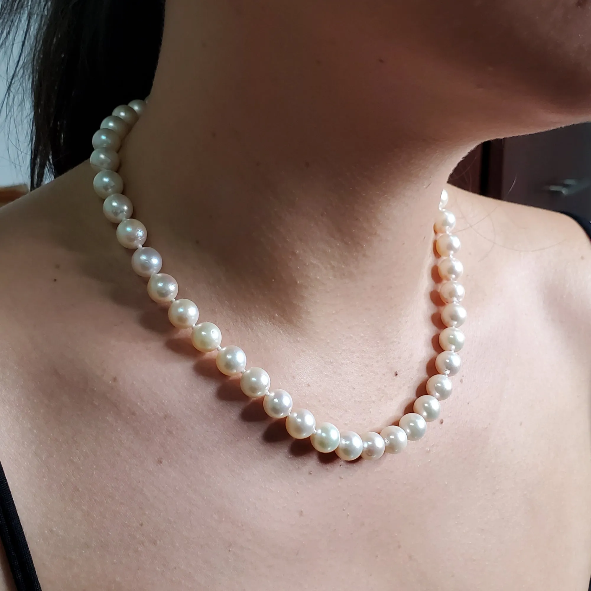 Vintage Cultured 9.5mm Japanese White Pearl 17.5 Strand Necklace 14k YG