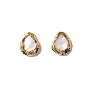 Vintage Mother of Pearls Shell Gold Earrings